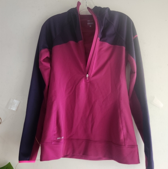 Nike EUC Medium Purple Burgundy Dri-Fit Hoodie Pullover Sweater Jacket - Picture 2 of 13